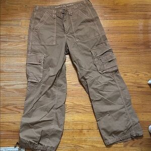 American Eagle Outfitters Women’s Brown Cargo Pants